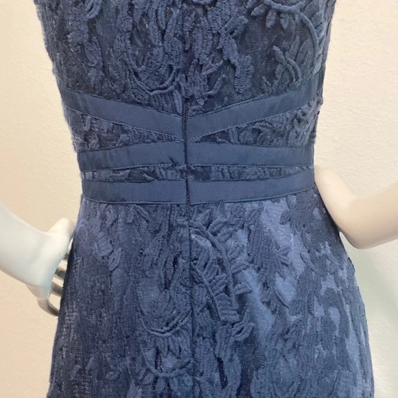 Adrianna Papell Navy Blue Lace Fit & Flare Dress Size 4 - Picture 6 of 7